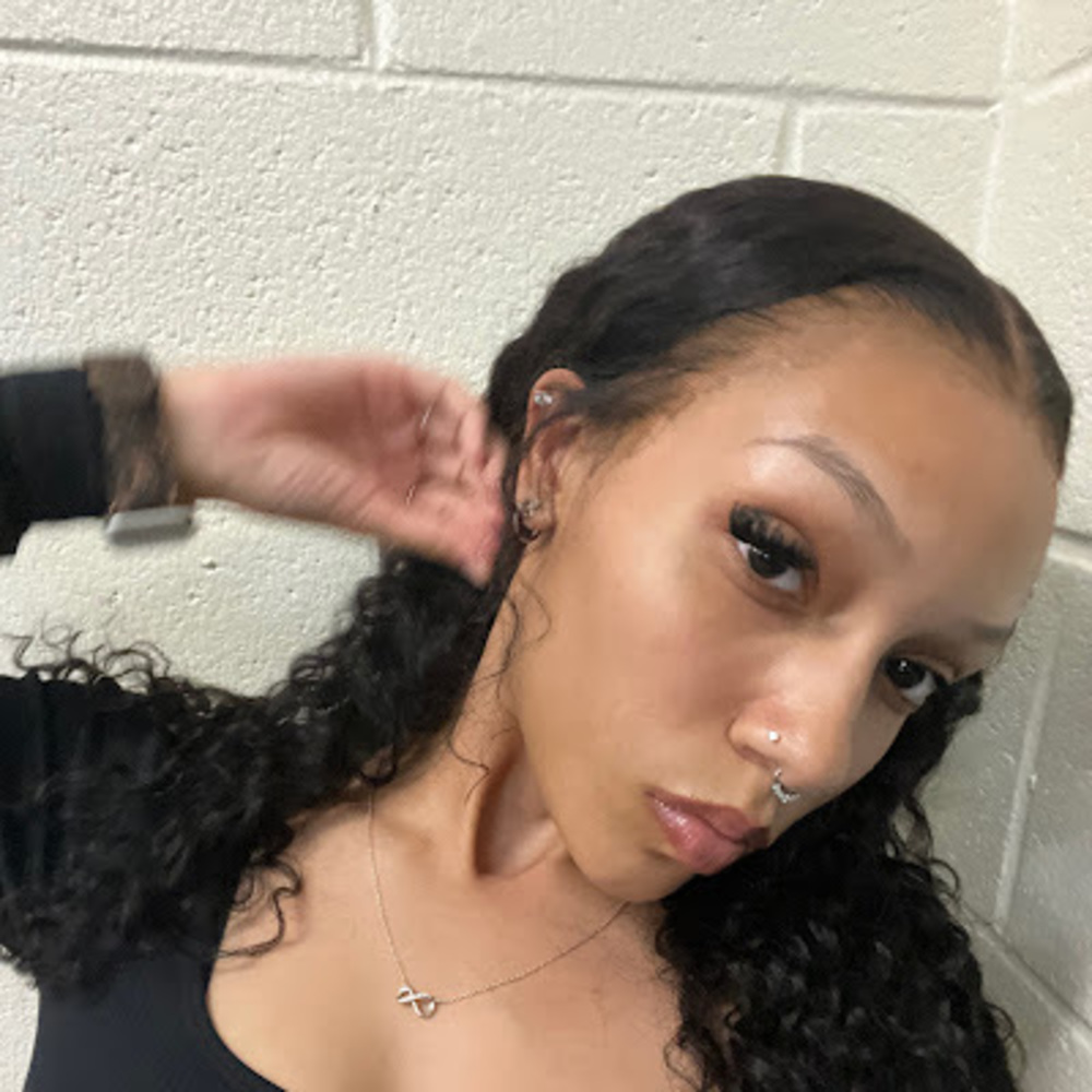 Meet your Posher, Sierra